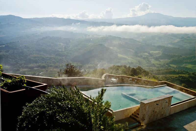 Castello Di Velona, Resort Thermal Spa & Winery Montalcino Exterior photo